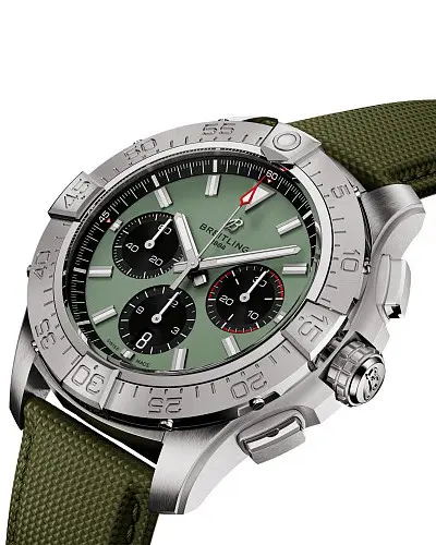 Breitling Avenger B01 Chronograph 44 AB0147101L1X1